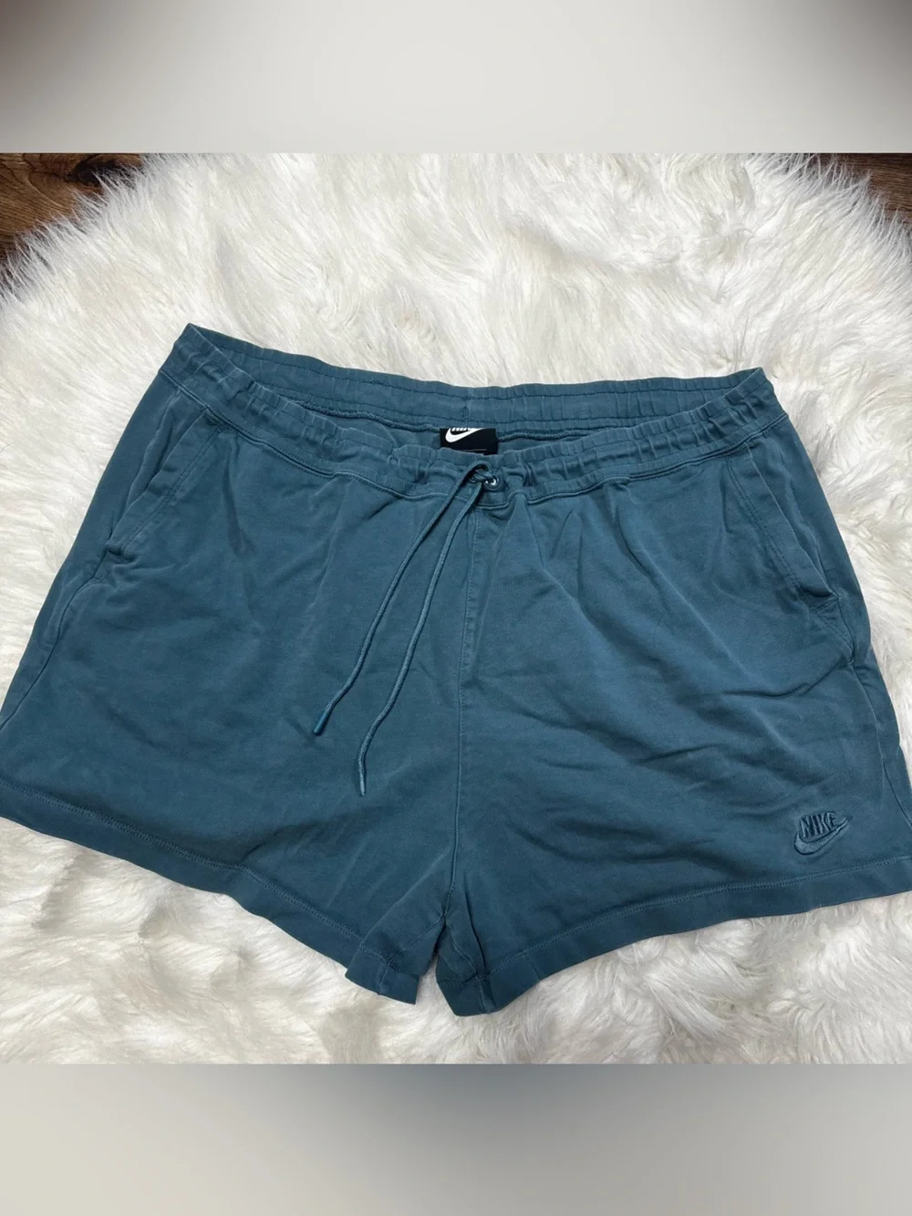Nike Women's Teal Knit Drawstring Athletic Shorts size Women’s XXL